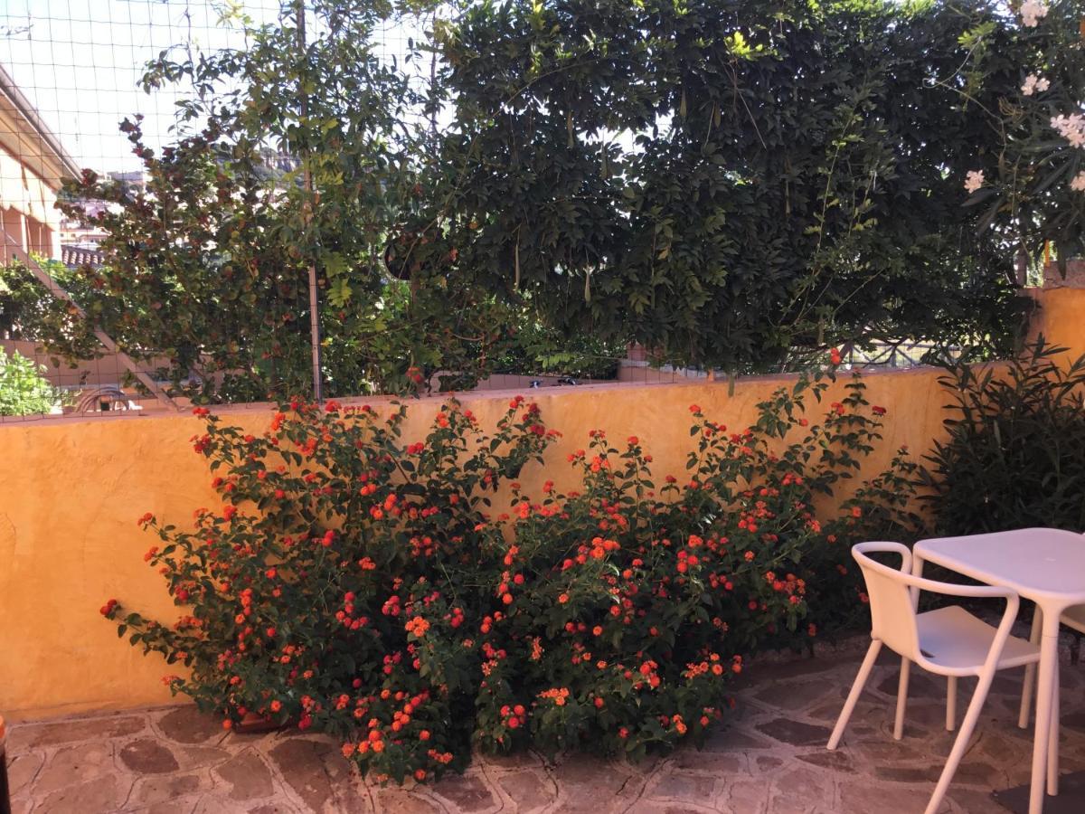 B&B Levante Posada Exterior photo